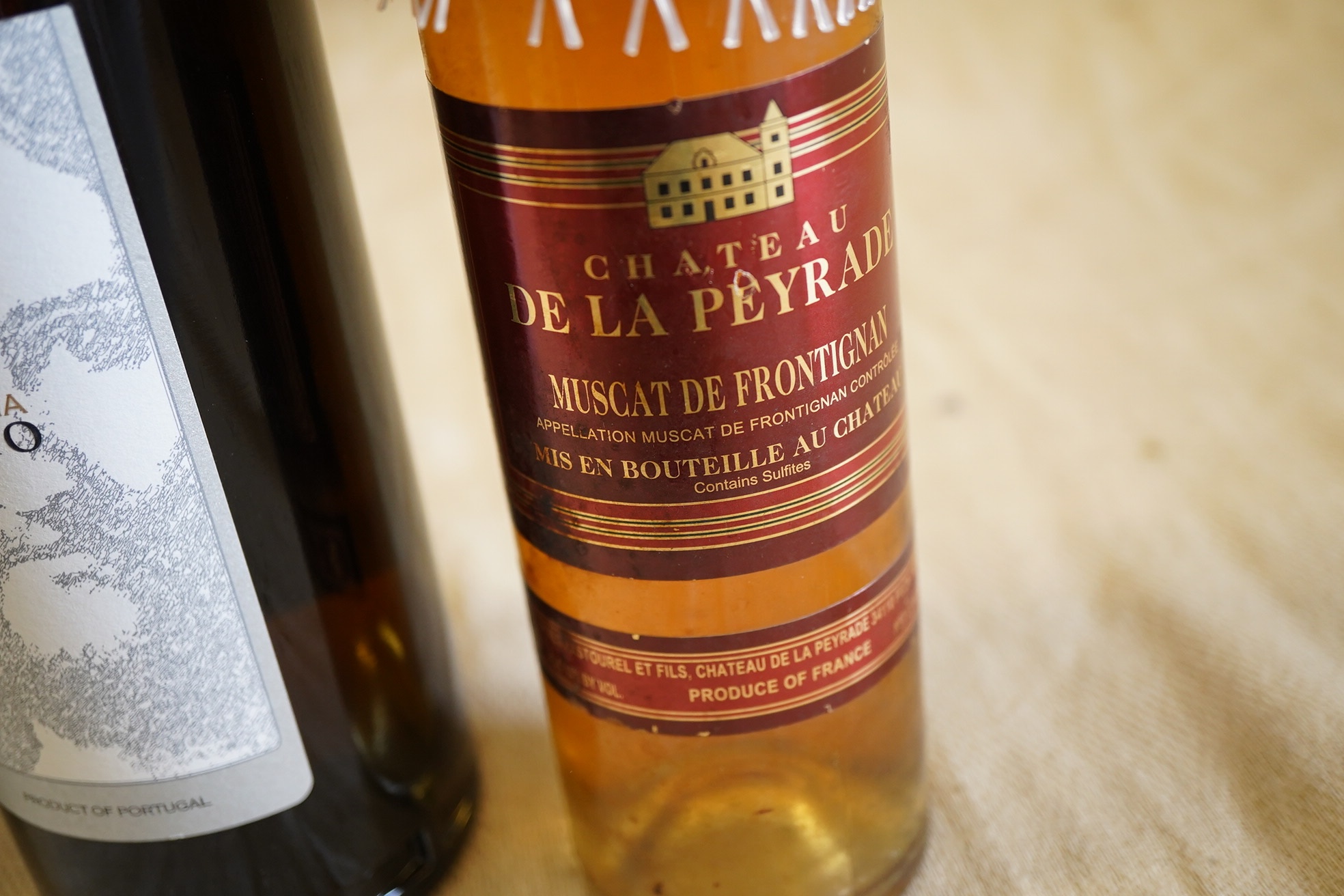 A mixed parcel of Muscat and Port
